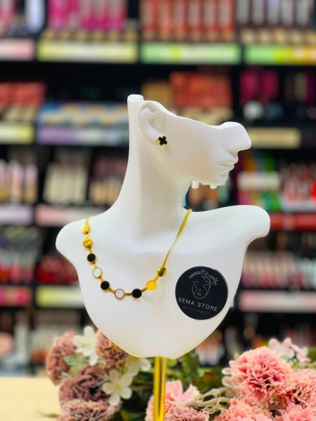 قلادة (Necklace) ستانلس لون ذهبي