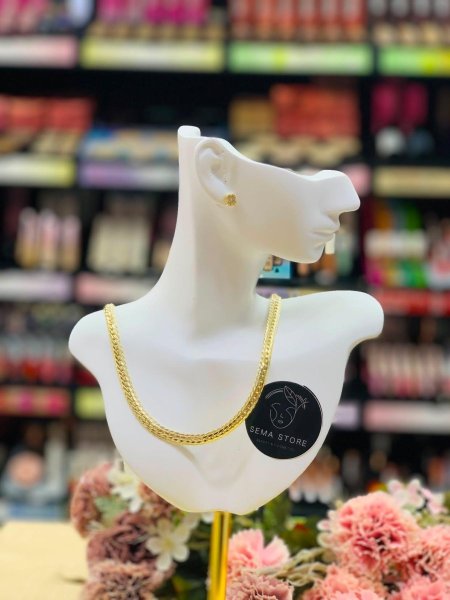 قلادة (Necklace) ستانلس لون ذهبي