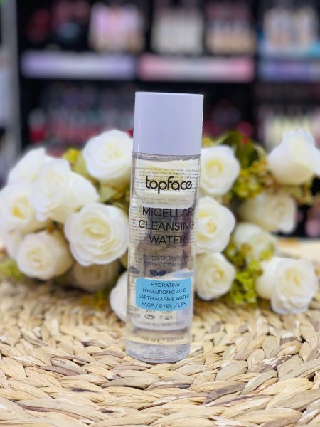 ماء ميسيلار منظّف ومرطّب من TopFace