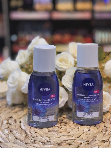 مزيل مكياج العيون من NIVEA